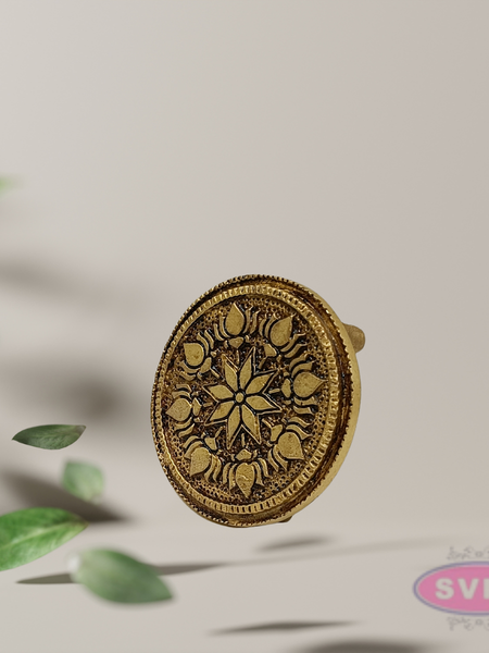 Tiny Brass Round Peedam 2.5” – Antique Finish Stand