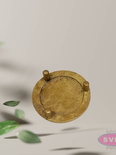 Tiny Brass Round Peedam 2.5” – Antique Finish Stand
