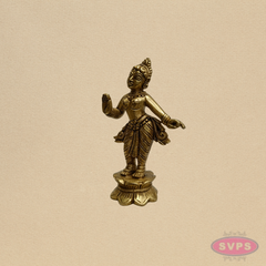 Brass Radha Devi Standing Idol – Handcrafted Spiritual Decor