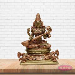 Brass Goddess Saraswati Idol with Veena – Handcrafted Vidya Lakshmi Murti for Pooja