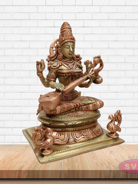 Brass Goddess Saraswati Idol with Veena – Handcrafted Vidya Lakshmi Murti for Pooja