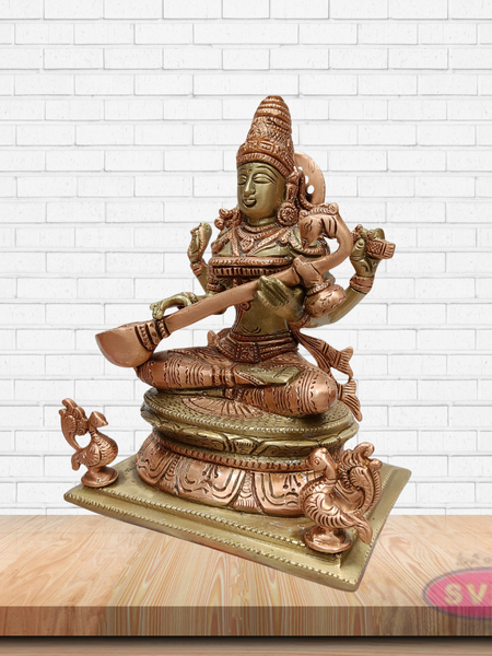 Brass Goddess Saraswati Idol with Veena – Handcrafted Vidya Lakshmi Murti for Pooja