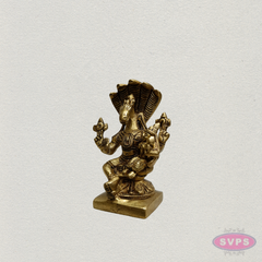 Brass Lakshmi Hayagriva Murti – Lord Hayagriva with Goddess Lakshmi
