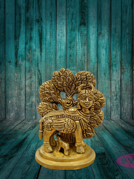 Brass Kamadhenu Idol with Calf – Auspicious Gift for Housewarming