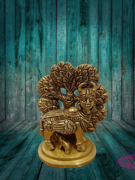 Brass Kamadhenu Idol with Calf – Auspicious Gift for Housewarming