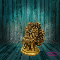 Brass Kamadhenu Idol with Calf – Auspicious Gift for Housewarming