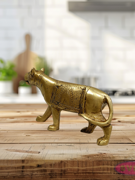 Handcrafted Brass Tiger Idol – Traditional Vastu Decor