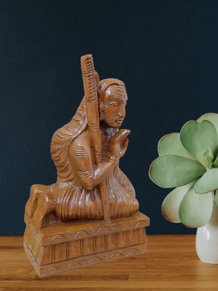 Handmade Jackfruit Wood Kanchi Periyava Statue – Tamil Nadu Saint Idol for Pooja & Décor